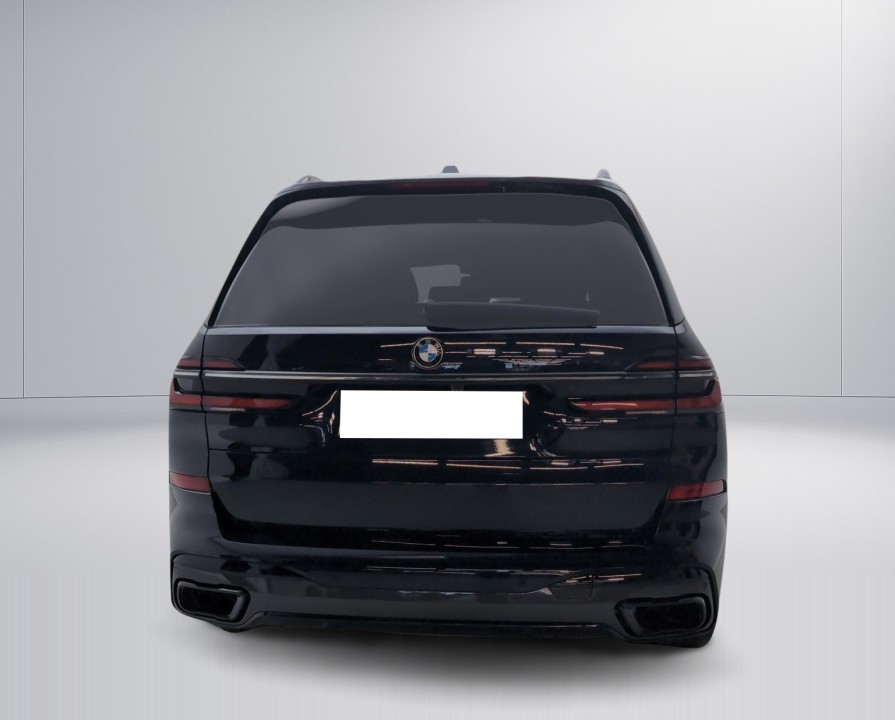 BMW X7 xDrive40i (4)