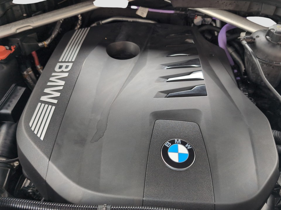 BMW X7 xDrive40i - foto 11