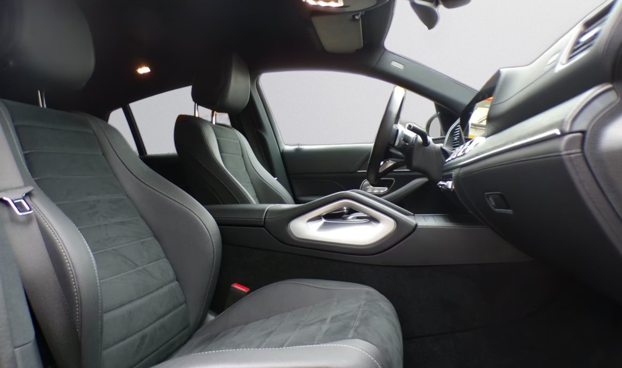 Mercedes-Benz GLE Coupé 400e 4MATIC AMG - foto 6