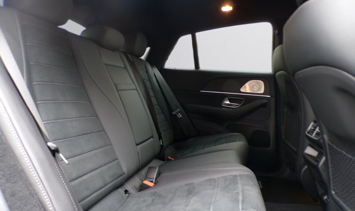 Mercedes-Benz GLE Coupé 400e 4MATIC AMG - foto 7