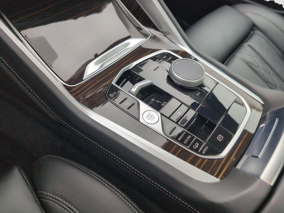 BMW X6 xDrive40d M-Sport - foto 9