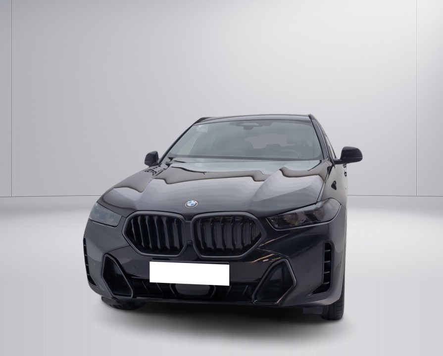 BMW X6 xDrive30d M-Sport (2)