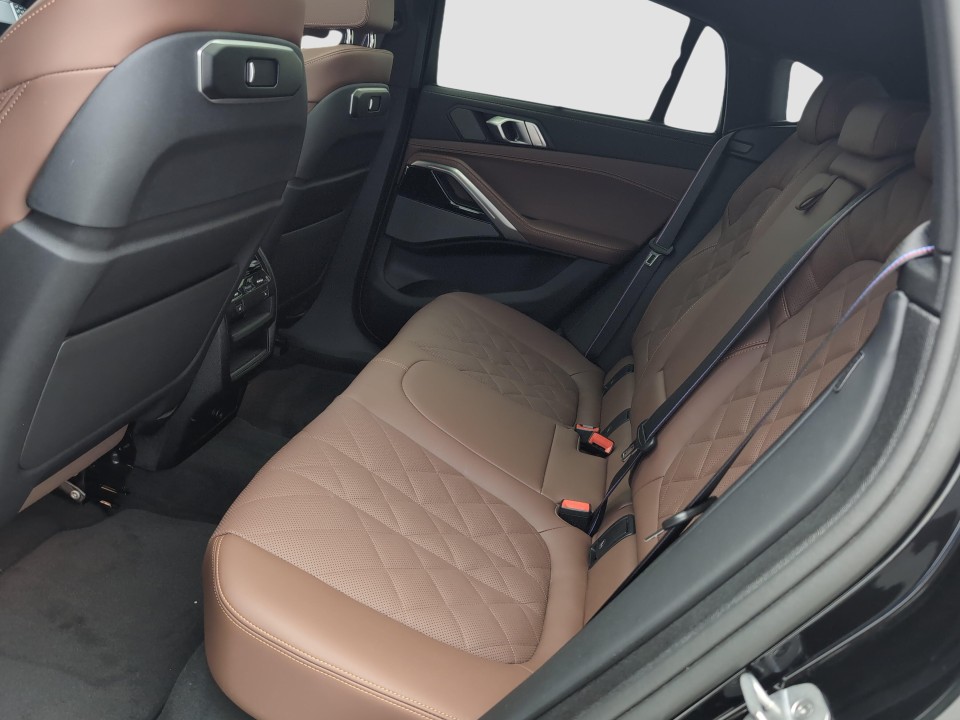 BMW X6 xDrive30d M-Sport - foto 7