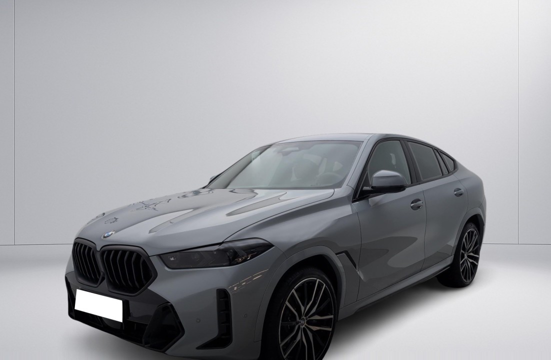 BMW X6 xDrive40d M-Sport (2)