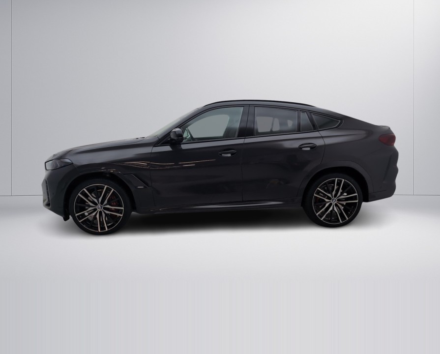 BMW X6 M60I xDrive (5)