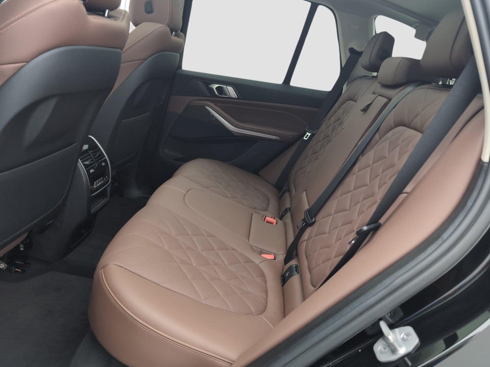 BMW X5 xDrive30d - foto 11