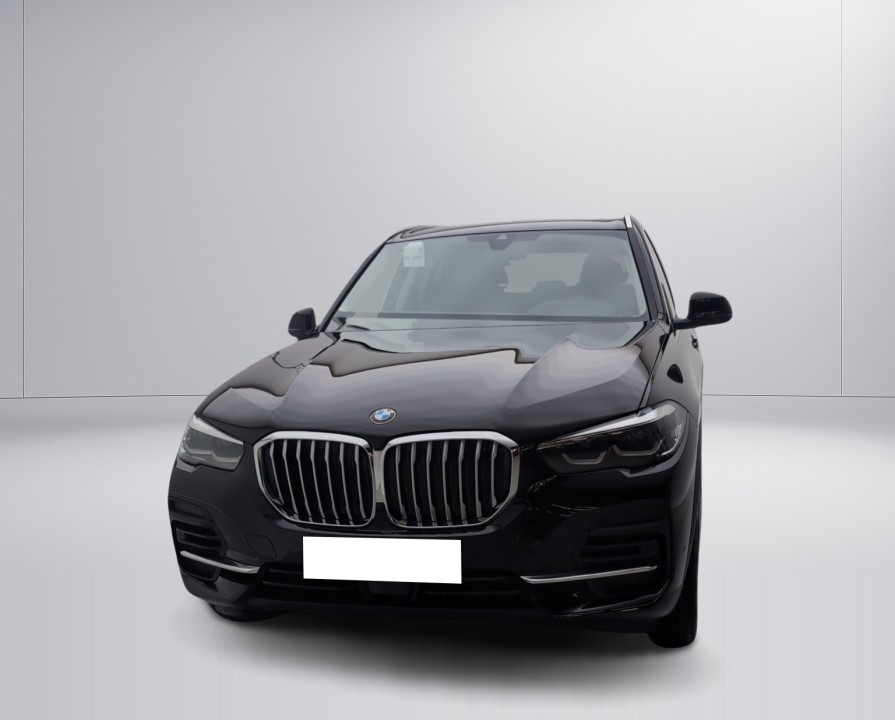 BMW X5 xDrive30d (2)