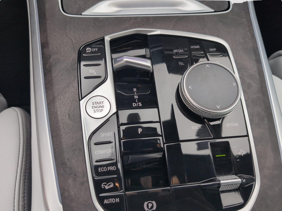 BMW X5 xDrive30d - foto 9