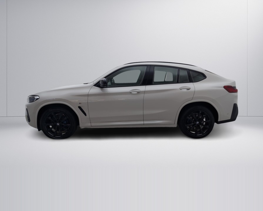 BMW X4 M40d (3)