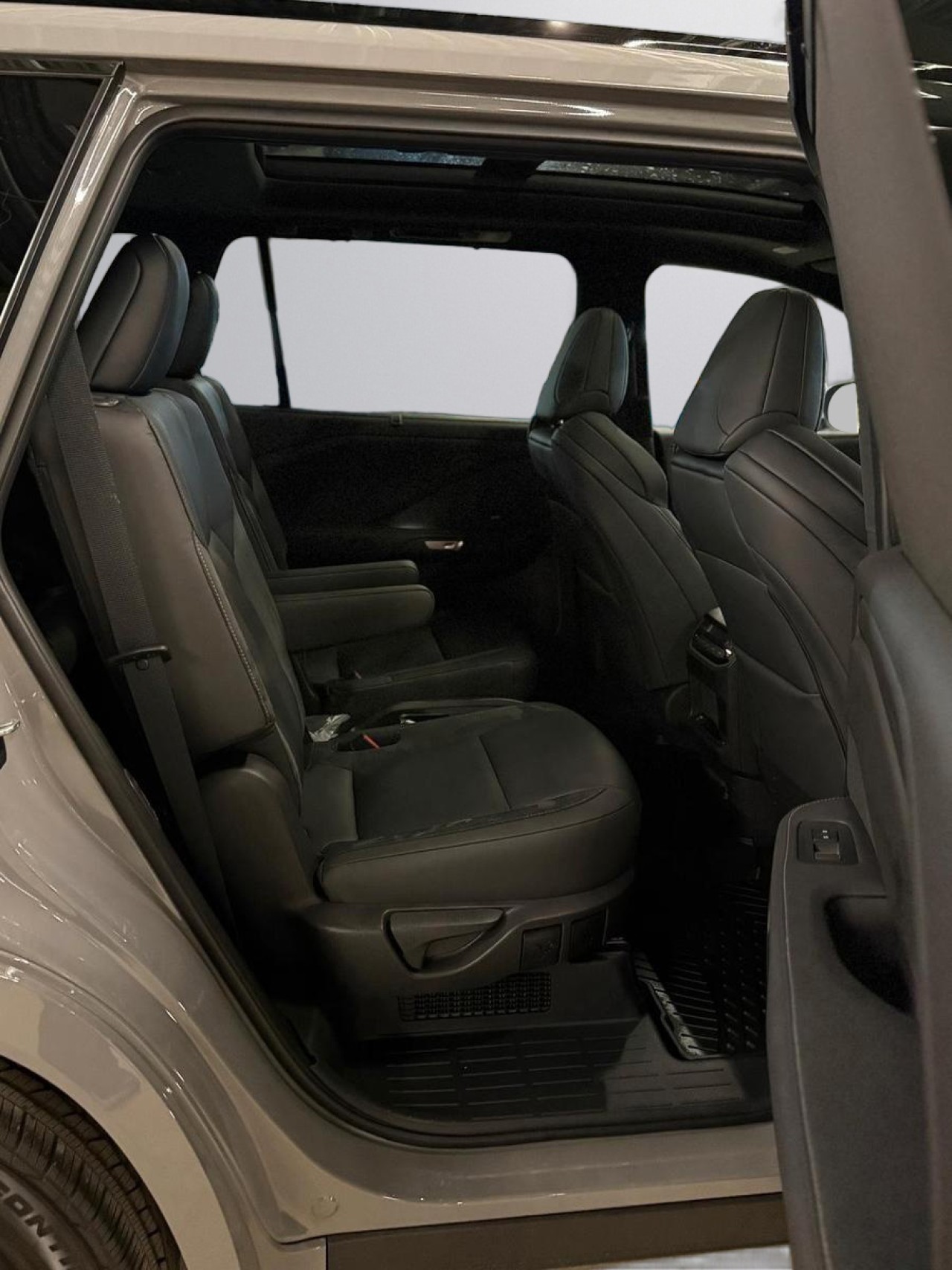 Lexus TX500 H - foto 26