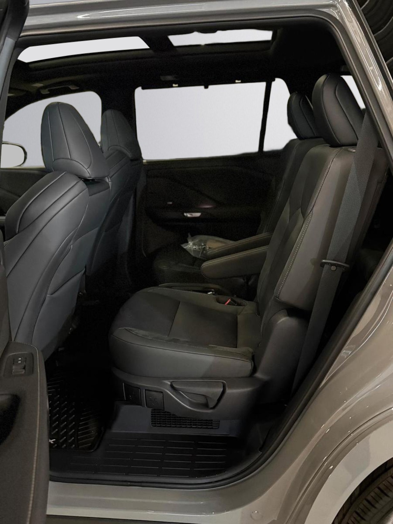 Lexus TX500 H - foto 23