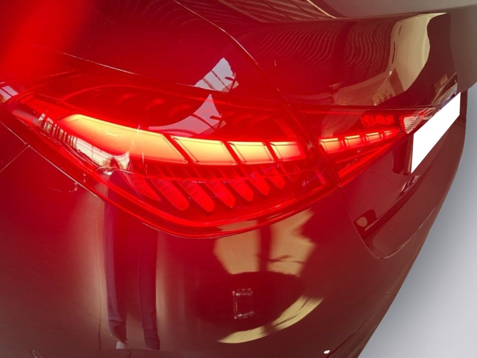 Mercedes-Benz C 300de 4MATIC - foto 22