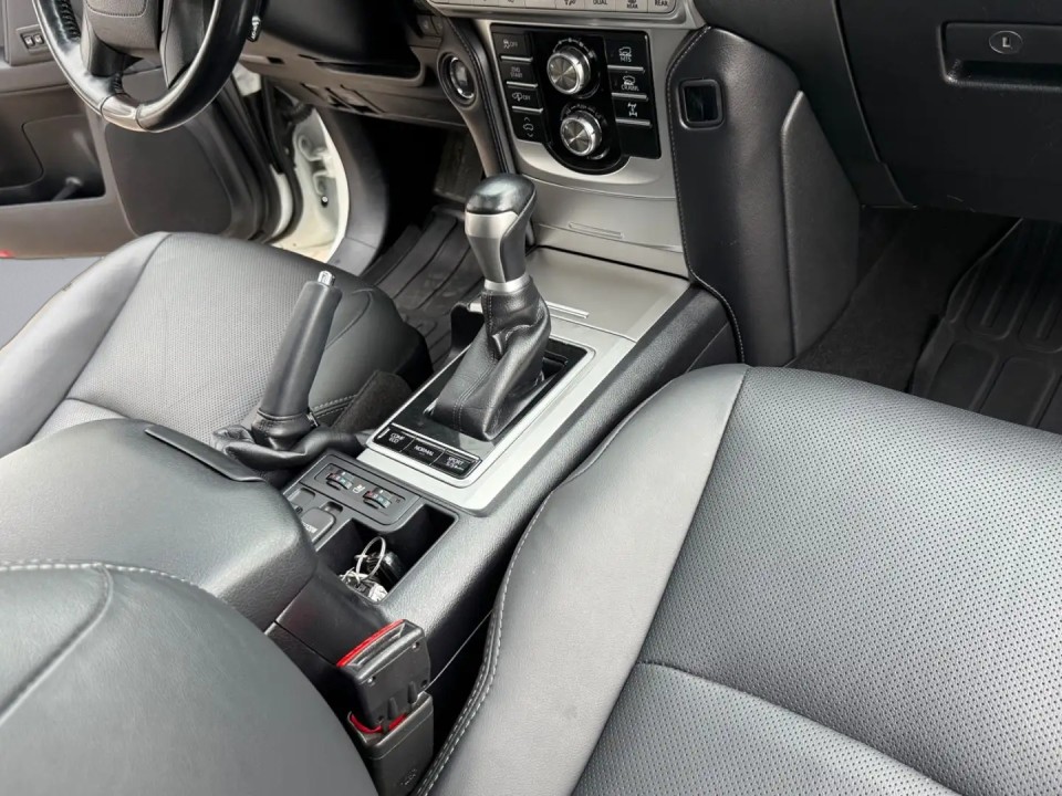 Toyota Land Cruiser - foto 15