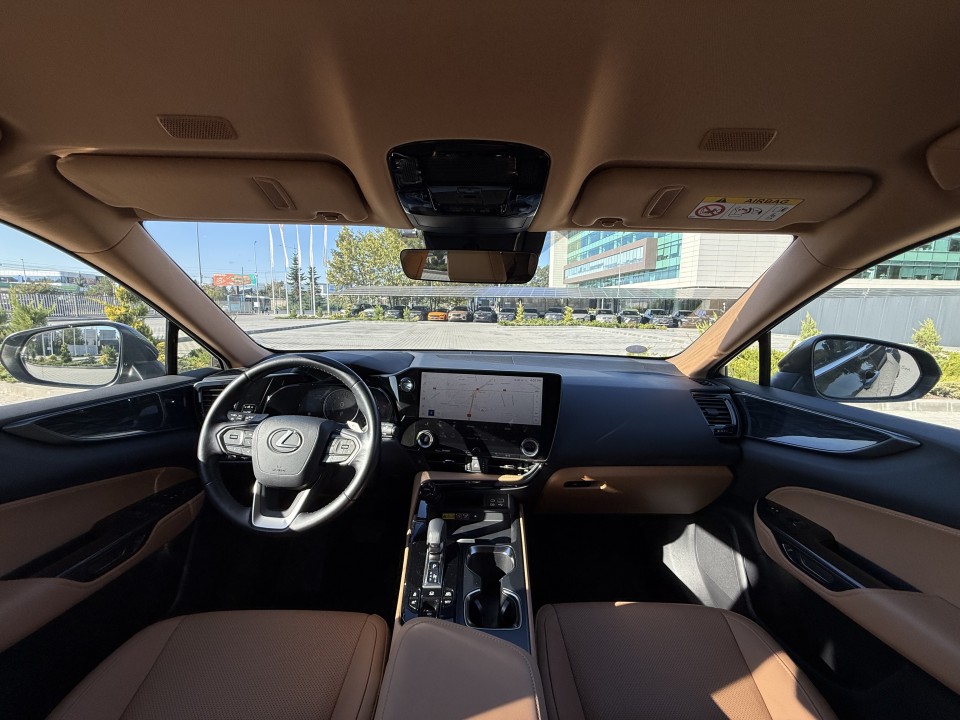 Lexus Seria NX 450h+ AWD Executive - foto 21