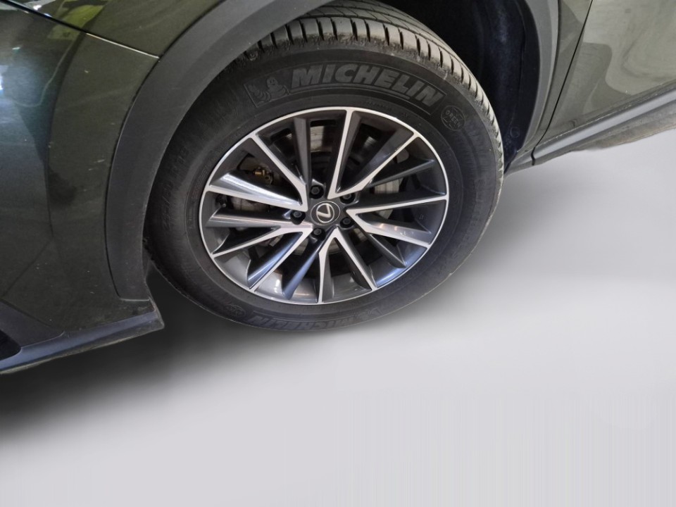Lexus Seria NX 450h+ AWD Executive - foto 10