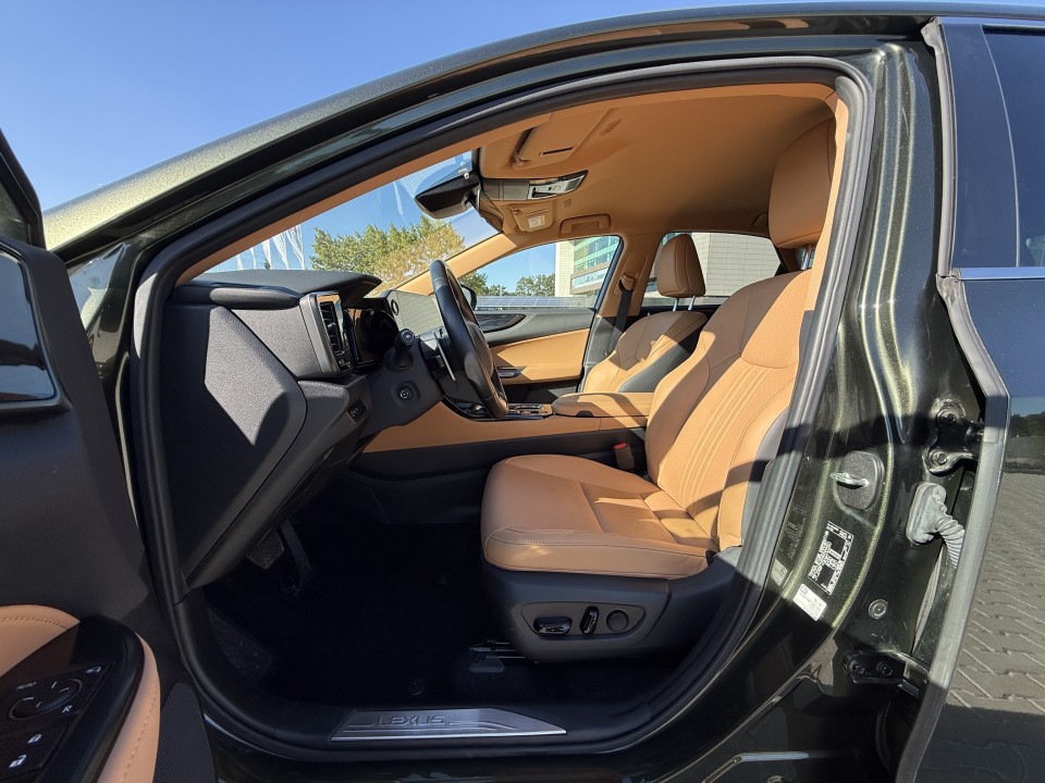 Lexus Seria NX 450h+ AWD Executive - foto 9