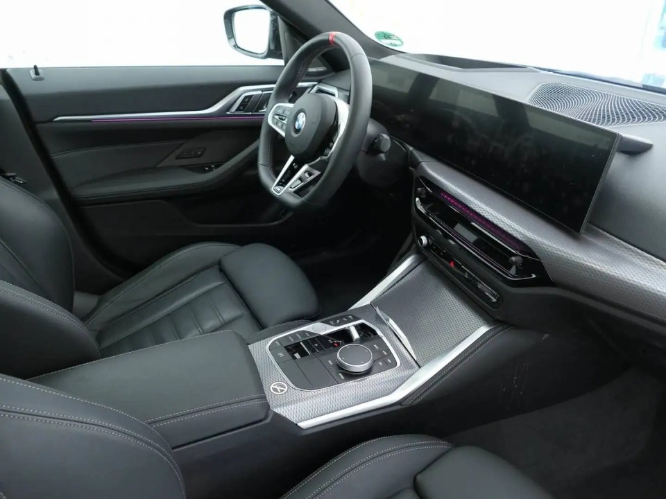 BMW 4 Series 2025 — imagine 16