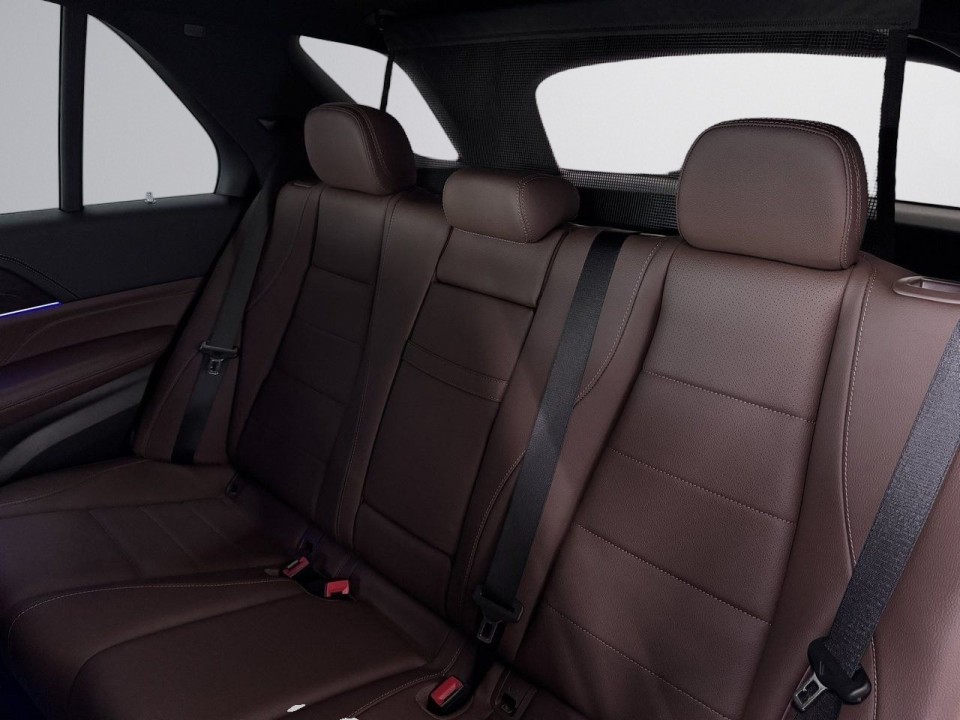 Mercedes-Benz GLE 350de 4MATIC - foto 20