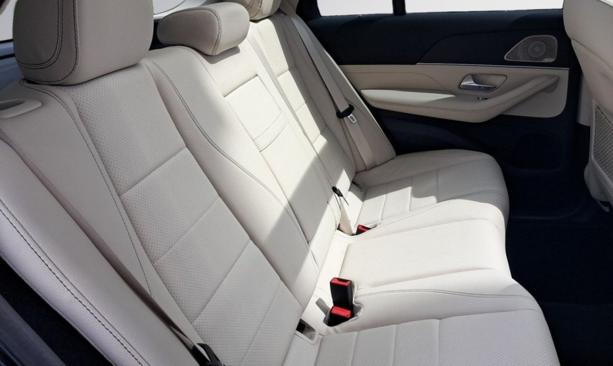 Mercedes-Benz GLE 350de 4MATIC - foto 13