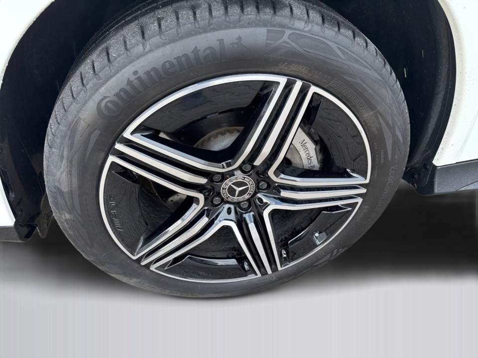 Mercedes-Benz GLC 300de 4MATIC AMG - foto 26