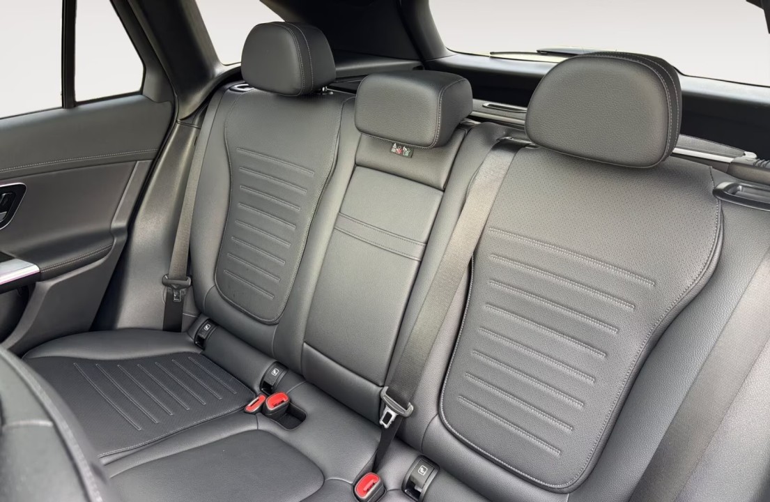 Mercedes-Benz GLC 300de 4MATIC AMG - foto 10
