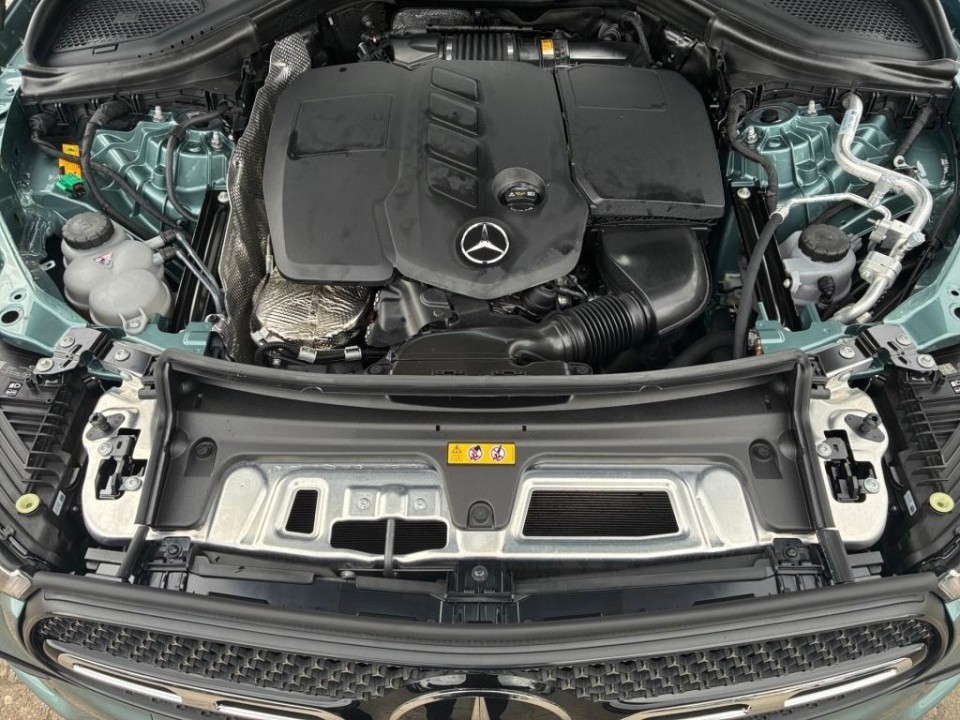 Mercedes-Benz GLC 300de 4MATIC AMG Line - foto 14