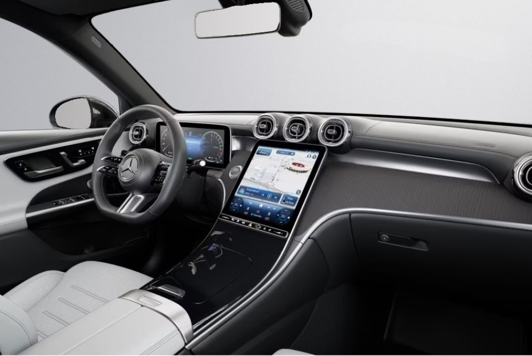Mercedes-Benz GLC 300e 4MATIC AMG Line - foto 9