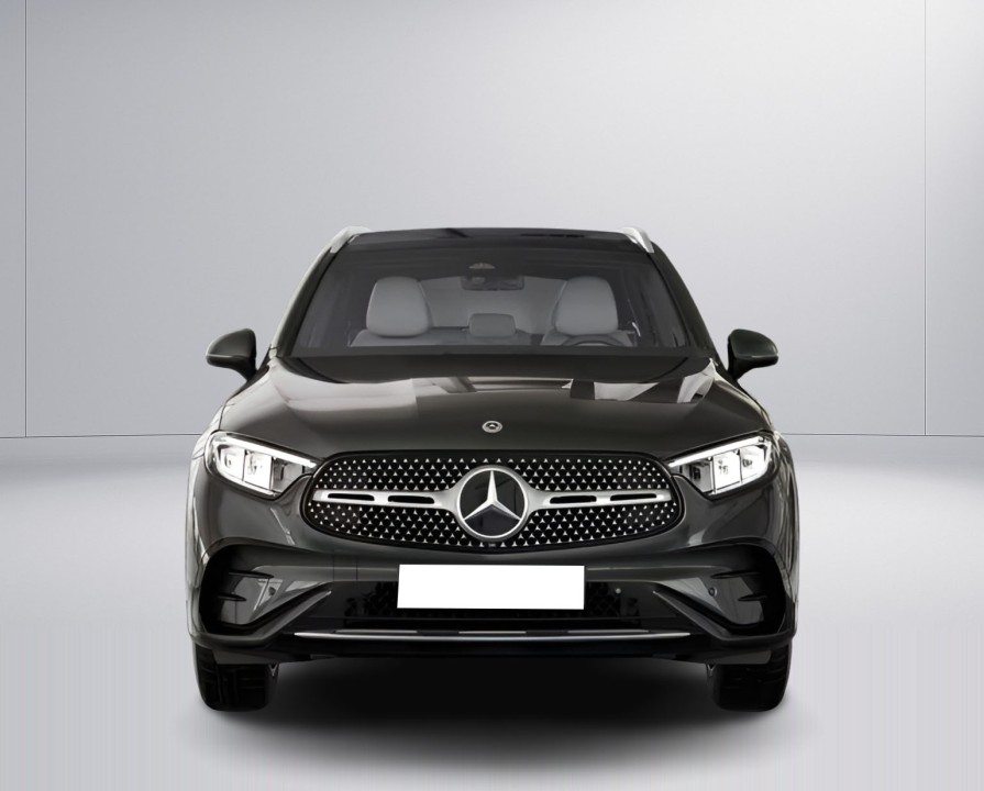 Mercedes-Benz GLC 300e 4MATIC AMG Line (2)