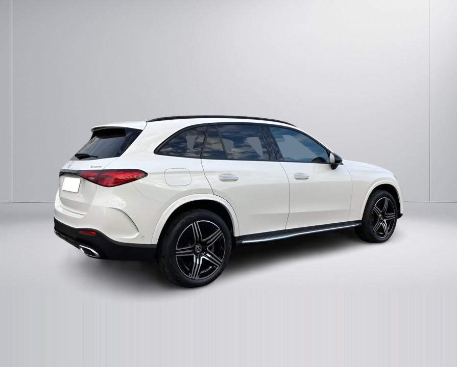 Mercedes-Benz GLC 400e 4MATIC AMG Line (3)
