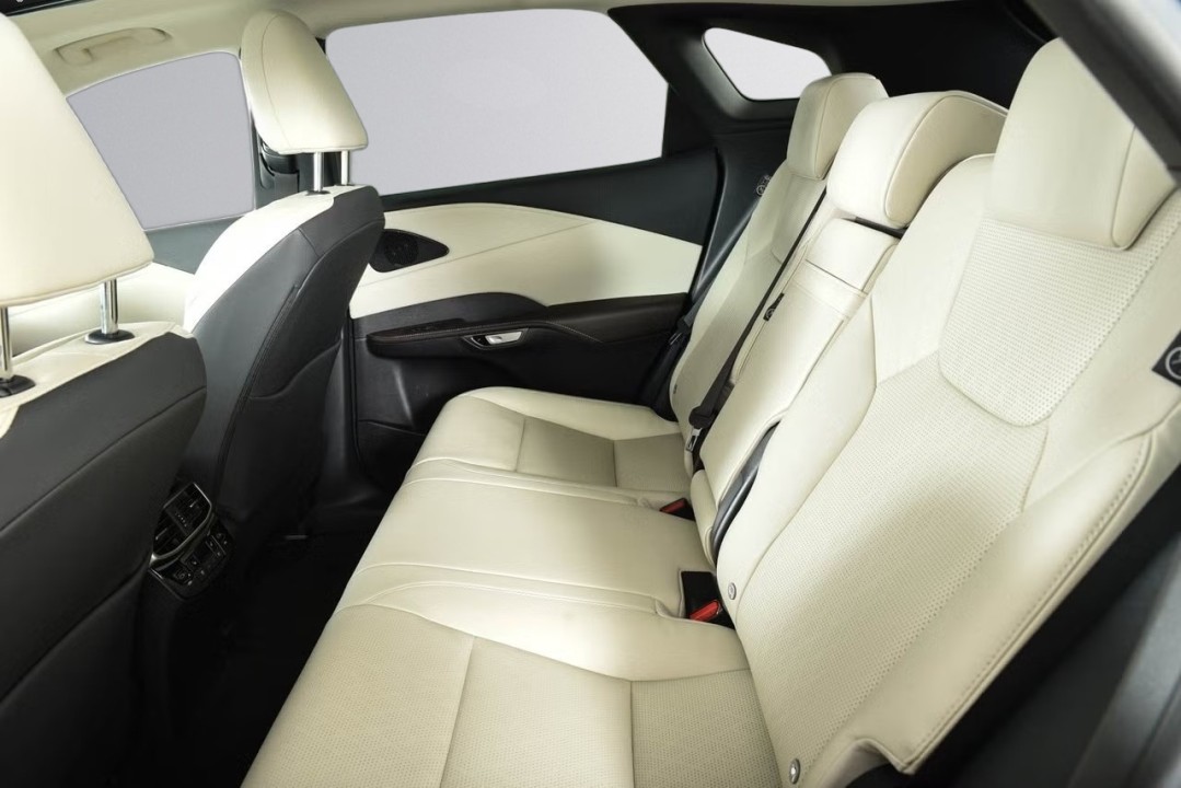 Lexus Seria RX 350h AWD Executive - foto 16