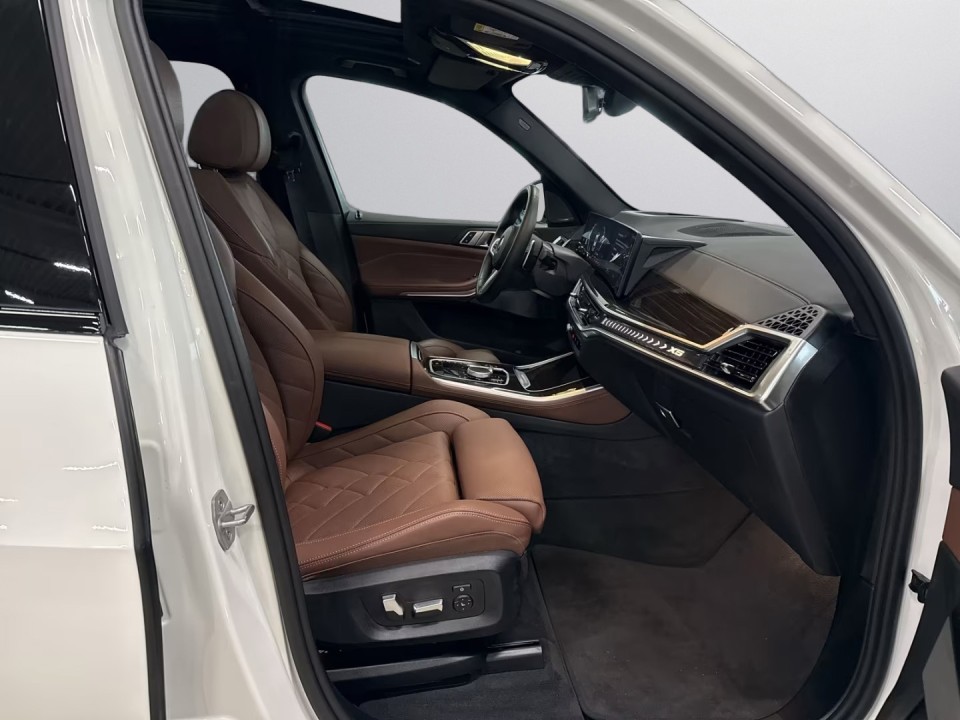 BMW X5 xDrive30d M Sport - foto 9