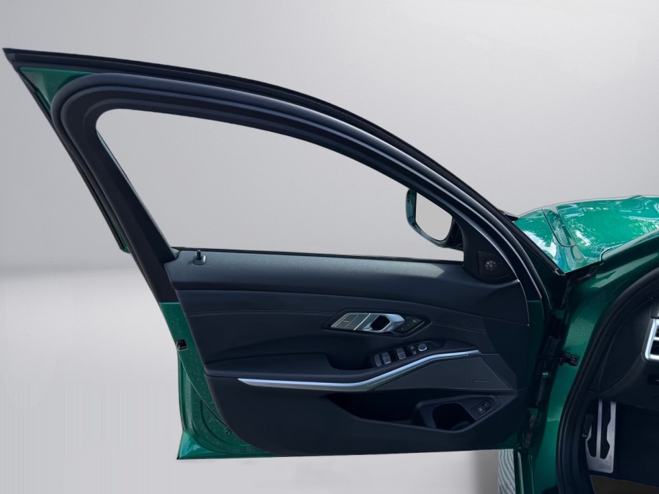 BMW M3 Competition - foto 18