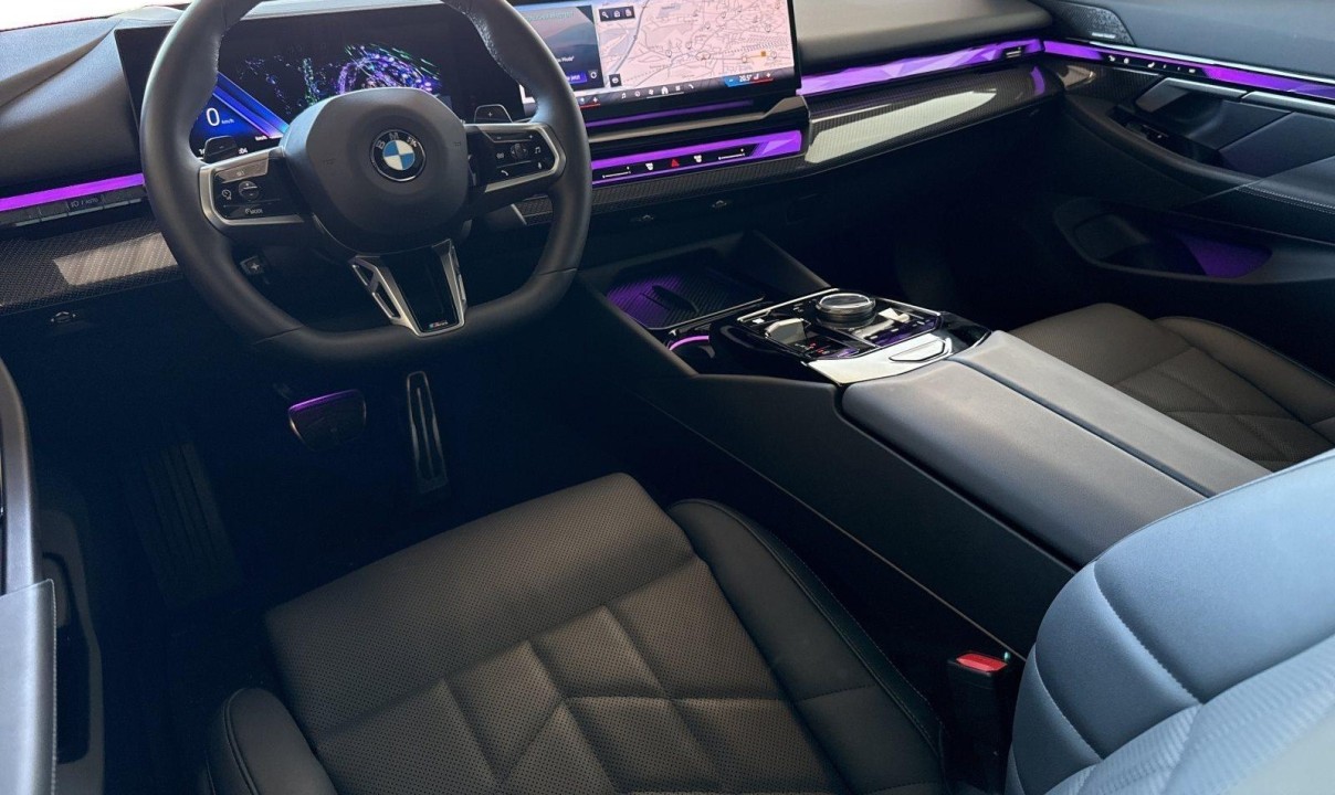 BMW 5 Series 2025 — imagine 17