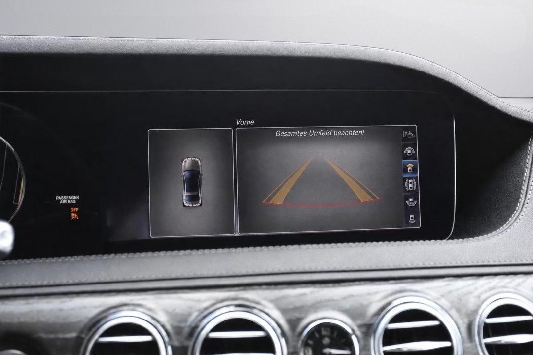 Mercedes-Benz S 400d 4MATIC AMG - foto 23