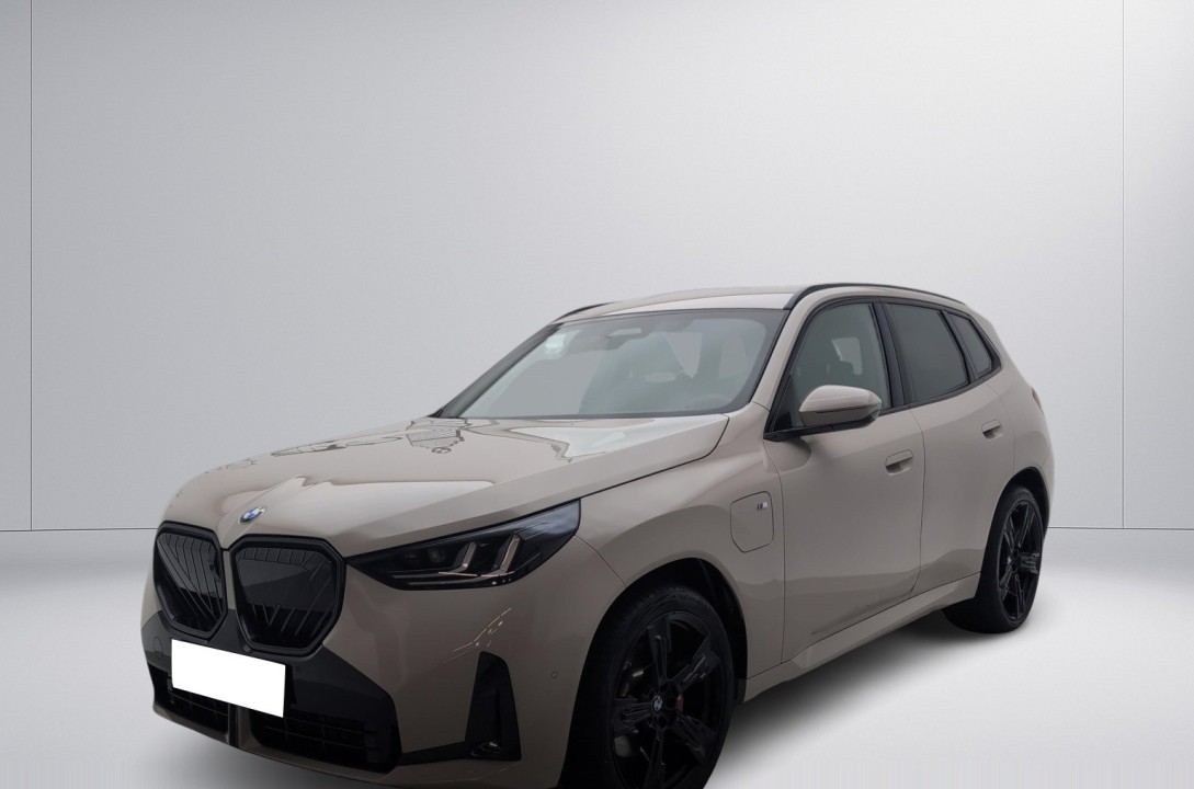 BMW X3 xDrive30e M-Sport (2)