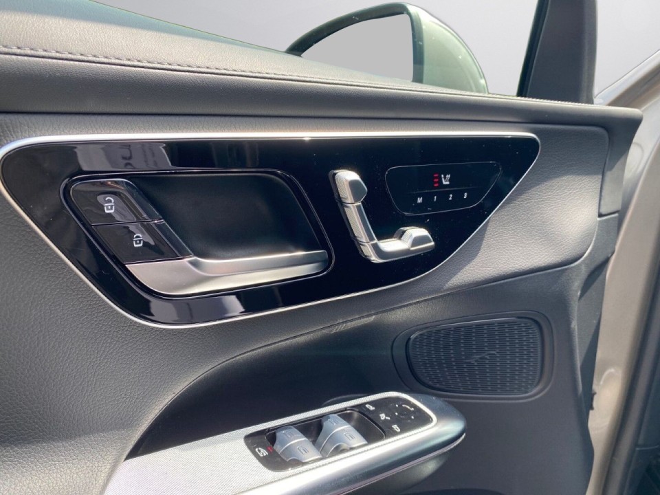 MERCEDES-BENZ GLC 2022 — imagine 20