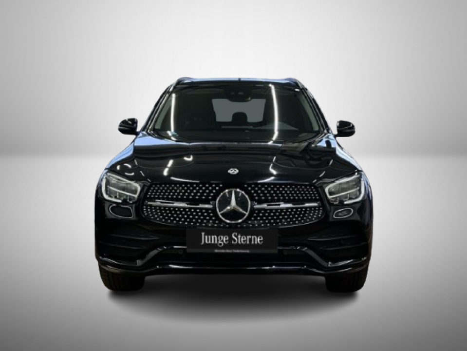 Mercedes-Benz GLC 300e 4MATIC AMG Line (2)