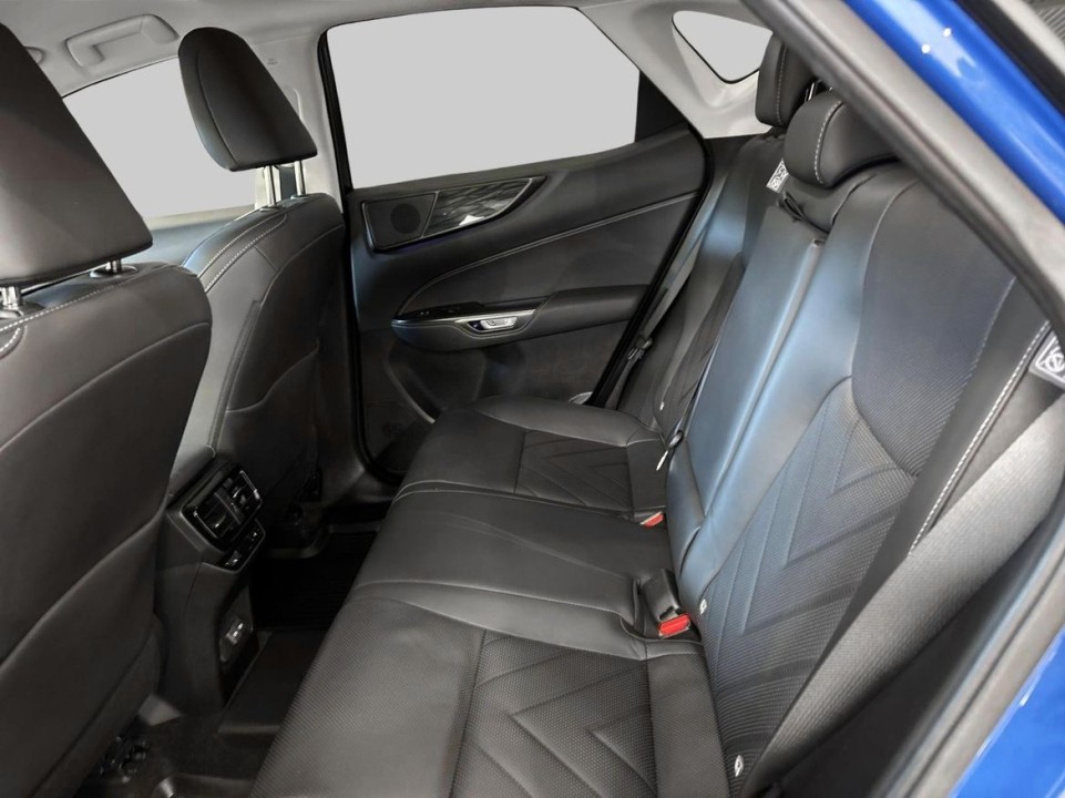 Lexus Seria NX 450h+ AWD - foto 8