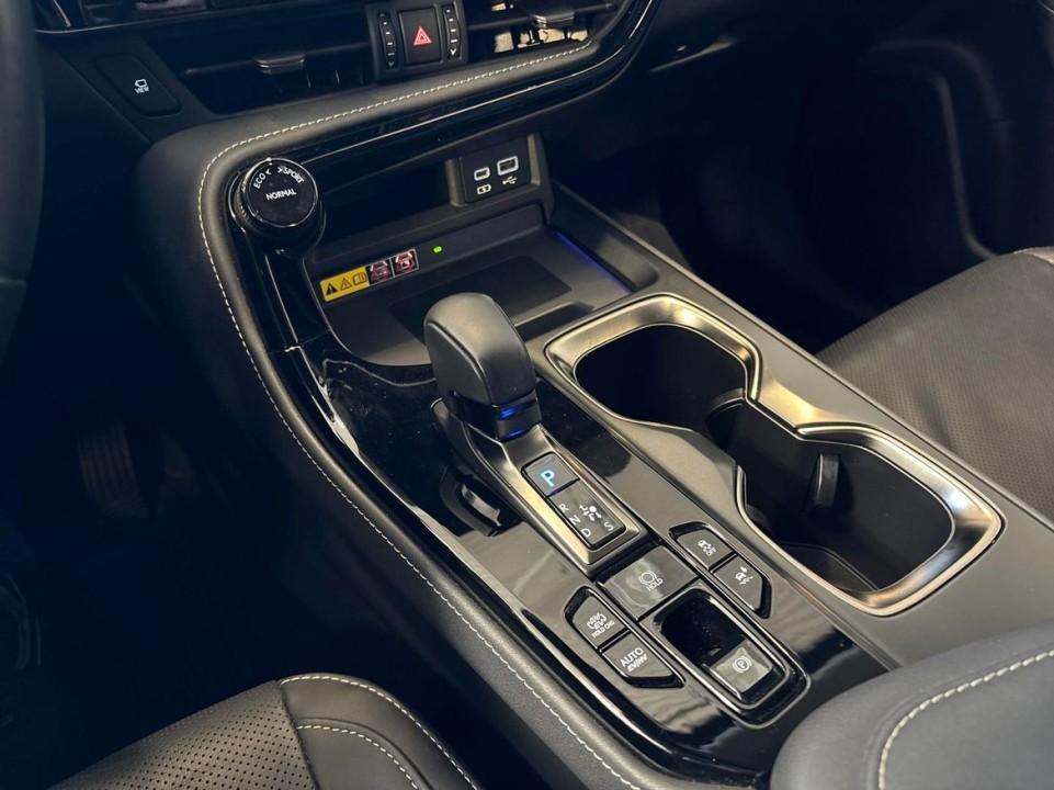 Lexus Seria NX 450h+ AWD - foto 12