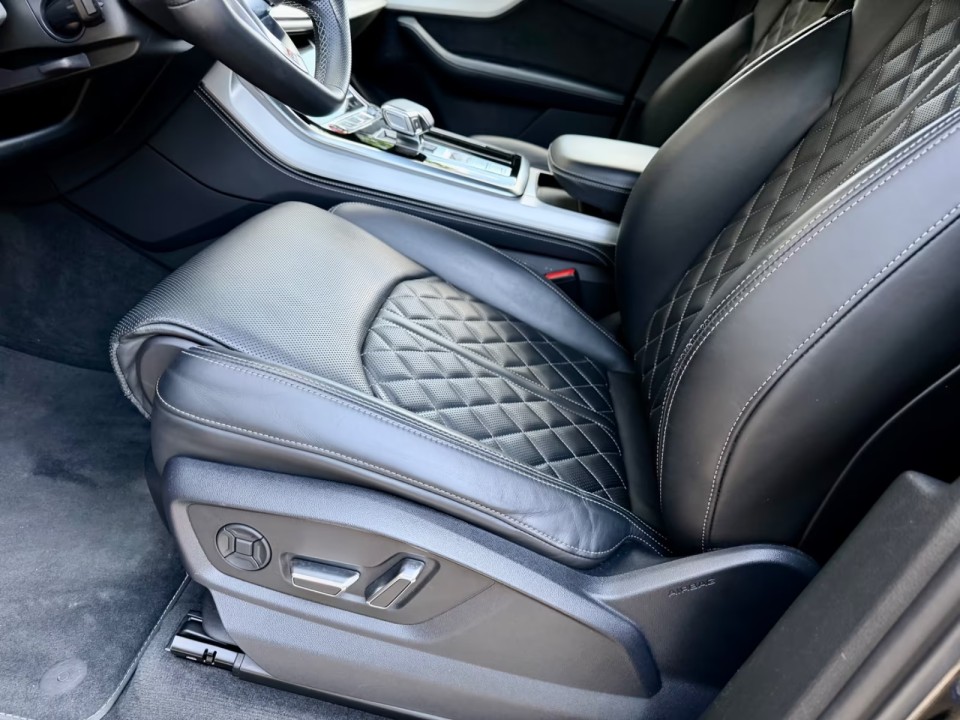 Audi SQ7 4.0TDI - foto 16