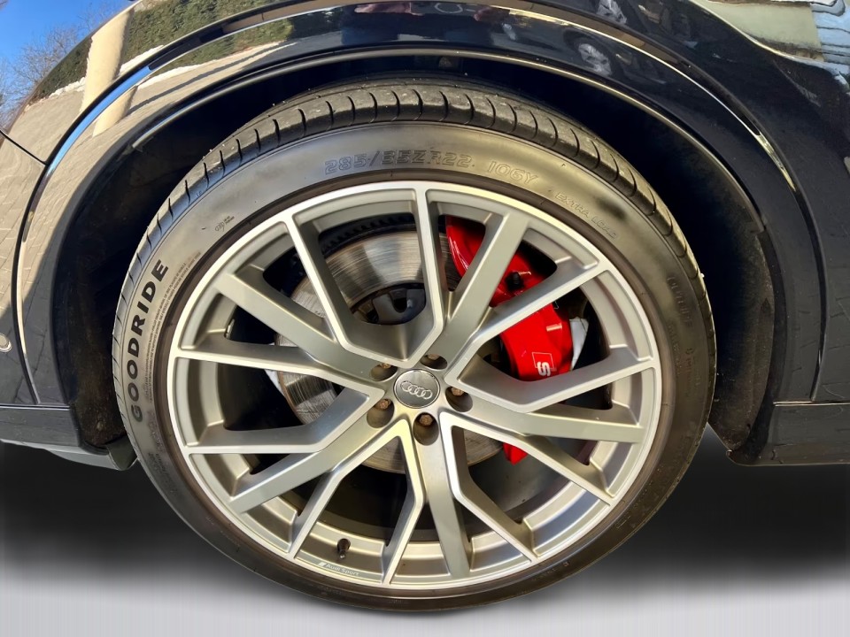 Audi SQ7 4.0TDI - foto 24