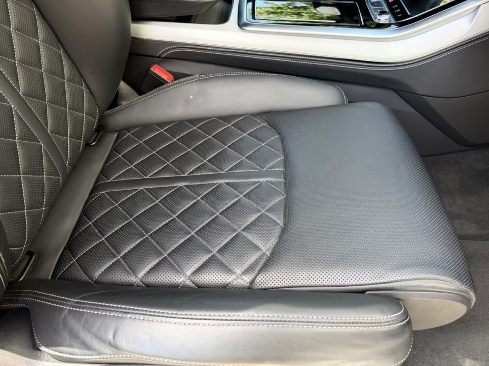 Audi SQ7 4.0TDI - foto 17