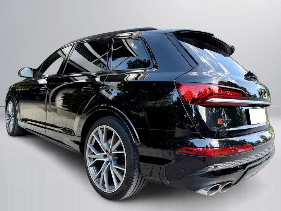 Audi SQ7 4.0TDI (5)