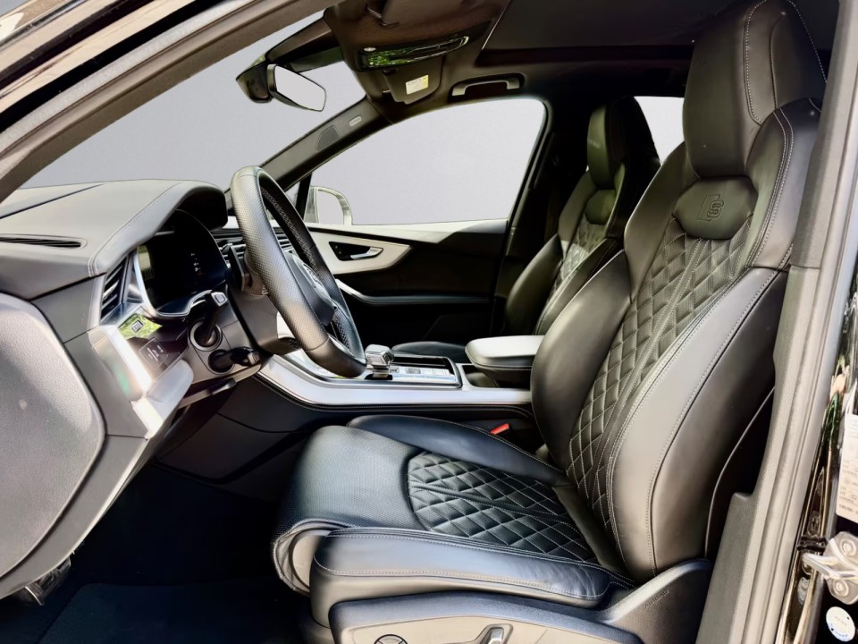 Audi SQ7 4.0TDI - foto 11