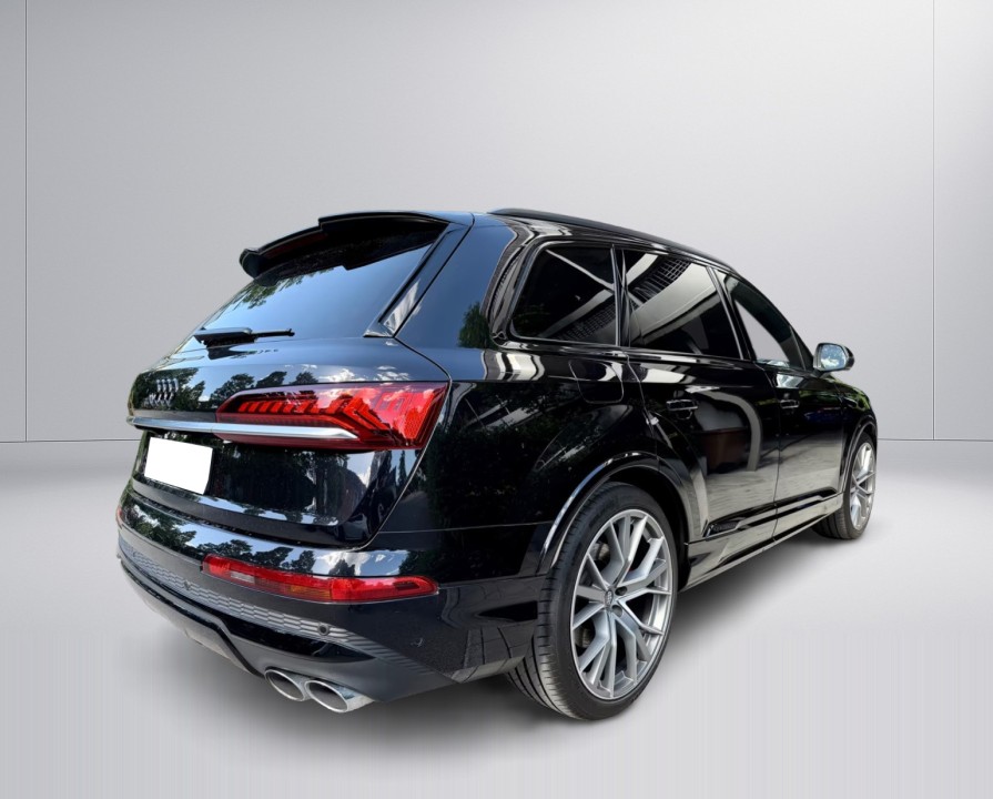 Audi SQ7 4.0TDI (2)