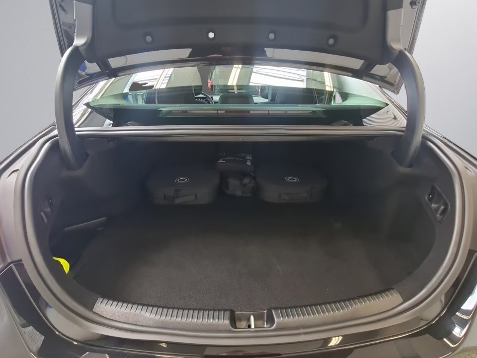 Mercedes-Benz C 300de 4MATIC - foto 16