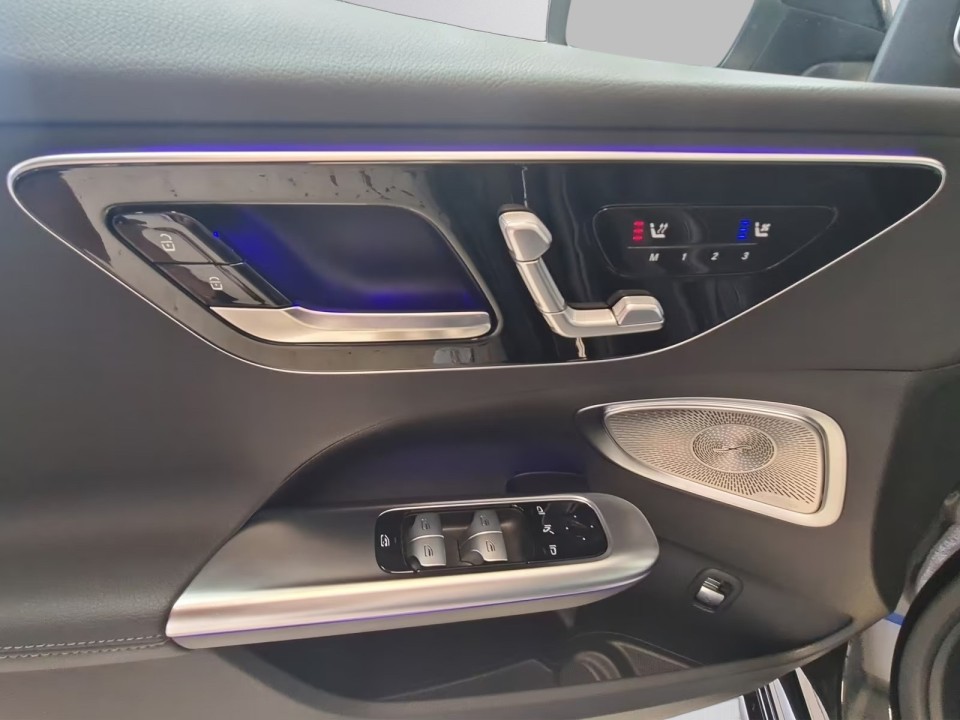 Mercedes-Benz C 300de 4MATIC - foto 14