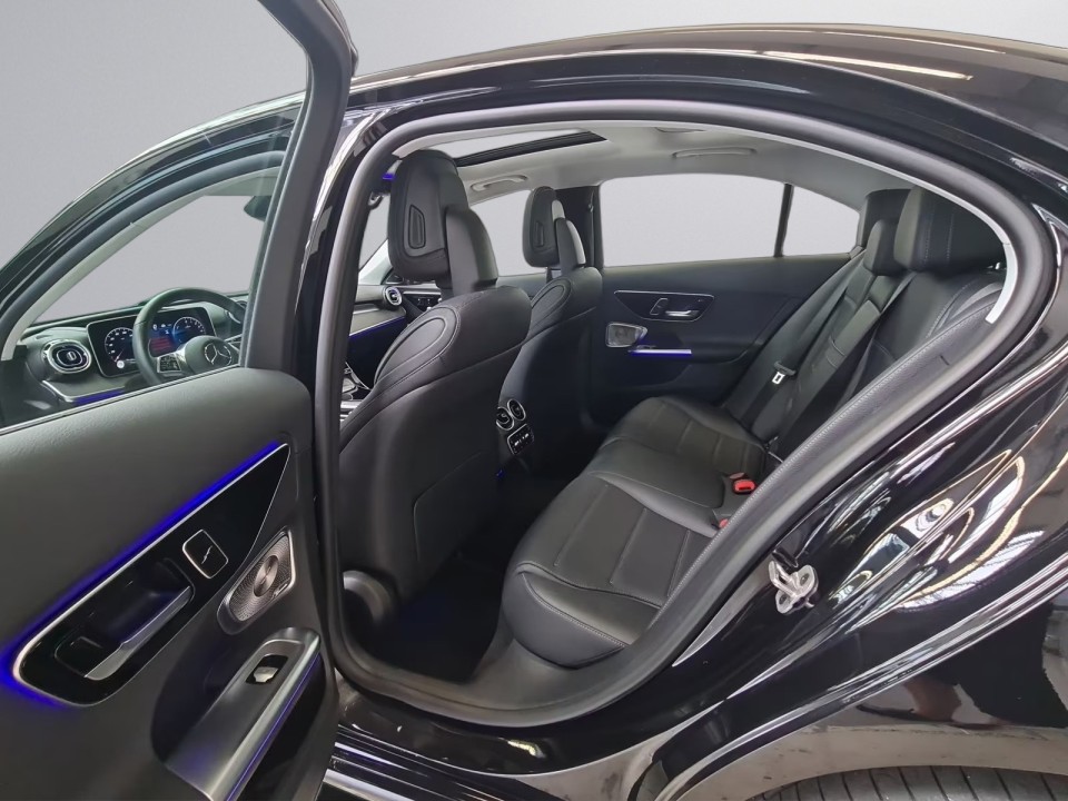 Mercedes-Benz C 300de 4MATIC - foto 13