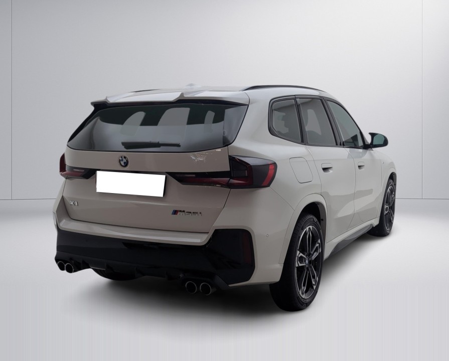 BMW X1 M35i xDrive (5)