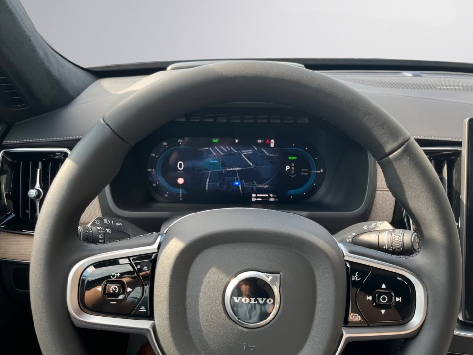 Volvo XC 90 T8 AWD Ultra Dark - foto 15